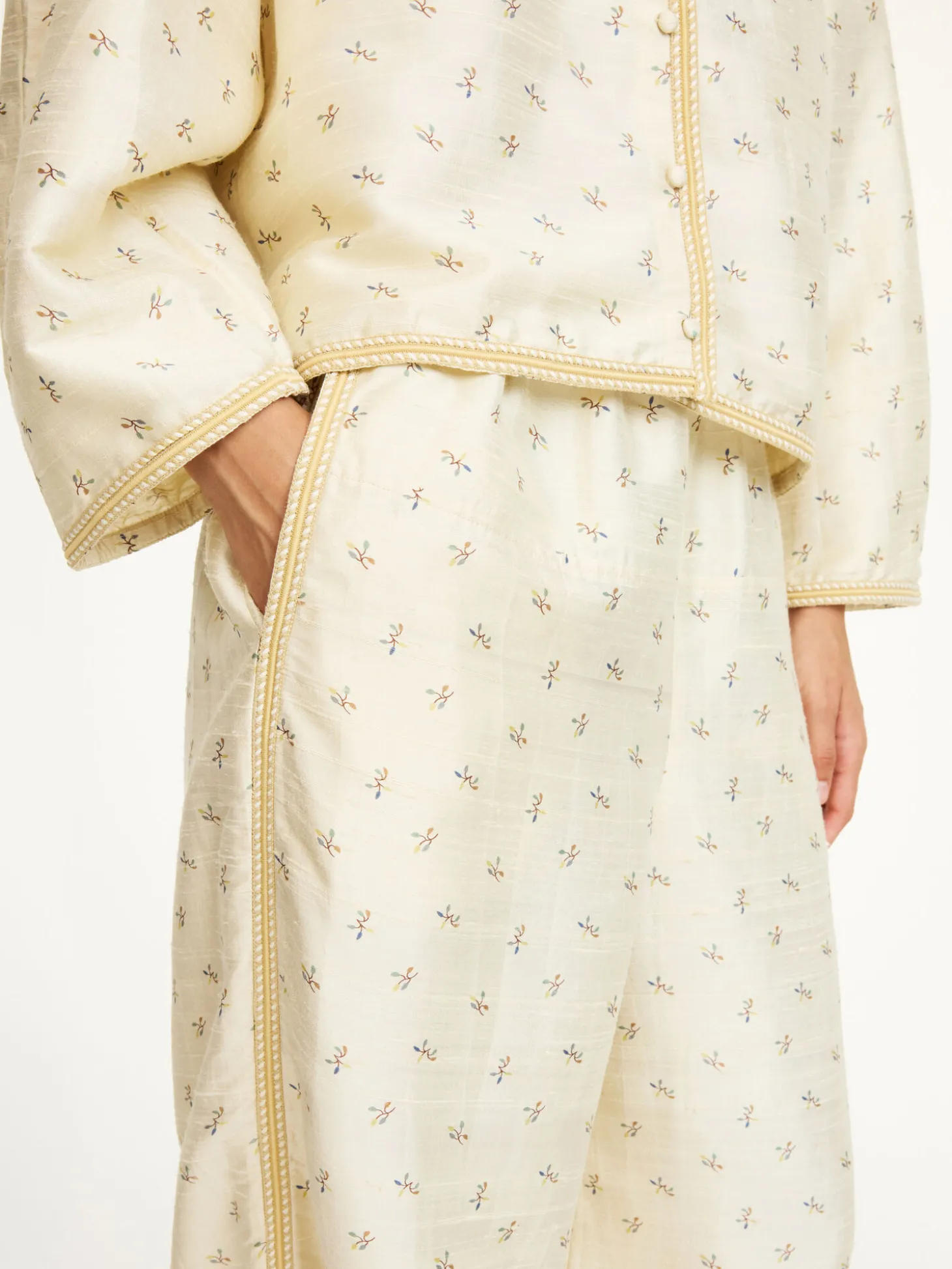 By Malene Birger Lumonas Seidenhose^ Hosen