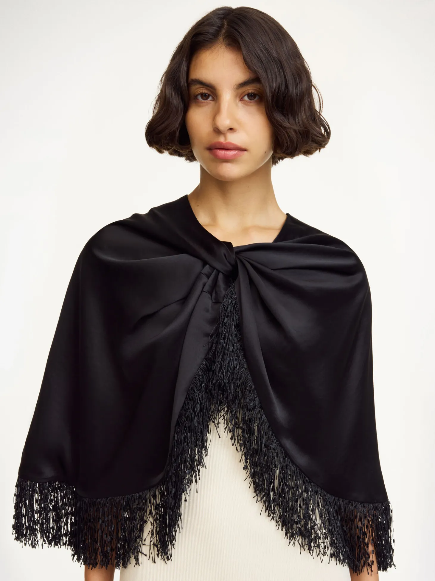 By Malene Birger Pinlo Cape^ Schals